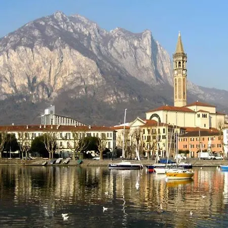 Feriehus Casa Del Cedro - Cedar House Lecco